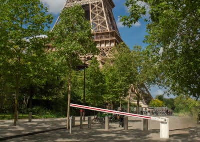 LBA 86-Sécurise les sites sensibles, les habitats collectifs et les parkings-Paris