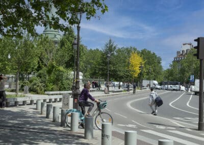 borne urbaine de sécurité